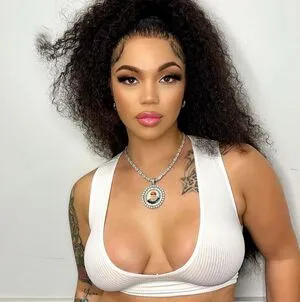 Renni Rucci OnlyFans Leaked Free Thumbnail Picture - #2oWbPCbCwD