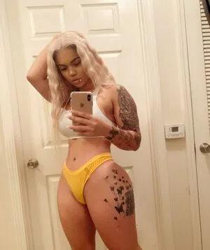 Renni Rucci OnlyFans Leaked Free Thumbnail Picture - #LSatSNOmoL