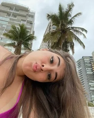 Rere Schneider OnlyFans Leaked Free Thumbnail Picture - #ABtoj4iwaa