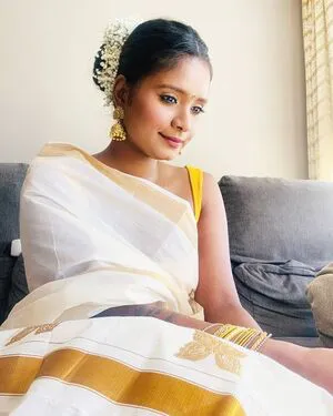 Resha Antony OnlyFans Leaked Free Thumbnail Picture - #O6RtH8ioJO