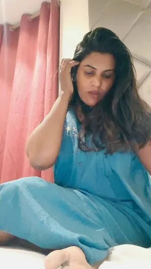 Reshma Cr OnlyFans Leaked Free Thumbnail Picture - #CgaBajWGN8