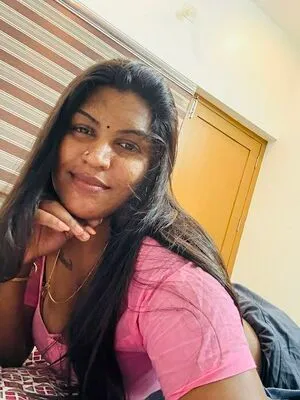 Reshma Rechu OnlyFans Leaked Free Thumbnail Picture - #IlaMMOjfXg