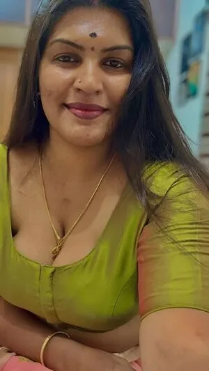 Reshmarechu OnlyFans Leaked Free Thumbnail Picture - #v2ePH3zW3v