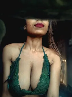 Reshu U OnlyFans Leaked Free Thumbnail Picture - #5Dq1ESoD19