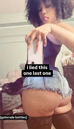 Ressonancee OnlyFans Leaked Free Thumbnail Picture - #a5LdapCMkJ