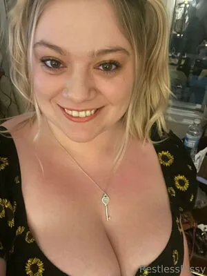 Restlessrissy OnlyFans Leaked Free Thumbnail Picture - #g3EM5SA3PZ