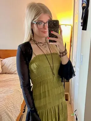 Retro Wannabe OnlyFans Leaked Free Thumbnail Picture - #J7Ppxc4R9o