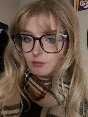 Retro Wannabe OnlyFans Leaked Free Thumbnail Picture - #eDgms5iW68