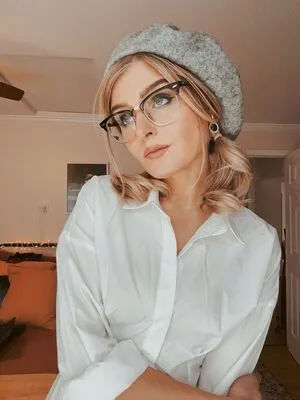 Retro Wannabe OnlyFans Leaked Free Thumbnail Picture - #utHwk4MB1V