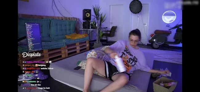 Reved OnlyFans Leaked Free Thumbnail Picture - #Wwn6rayKLj