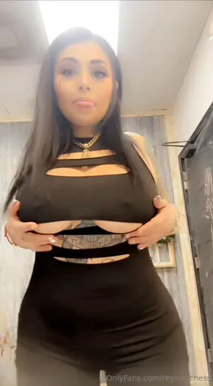 Reyna Issa OnlyFans Leaked Free Thumbnail Picture - #GuSW78fXVD