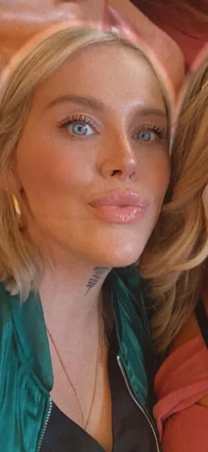 Rhea Goulding OnlyFans Leaked Free Thumbnail Picture - #UfI1mq2x9y