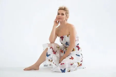 Rhea Seehorn Thumbnail Picture