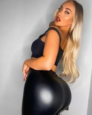 Rhiannon Blue OnlyFans Leaked Free Thumbnail Picture - #BUNQDAE3C7