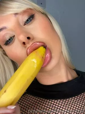 Rhiannon Blue OnlyFans Leaked Free Thumbnail Picture - #u19Zzb2TP4