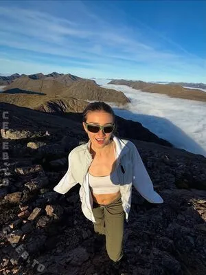 Rhiannonhikes OnlyFans Leaked Free Thumbnail Picture - #AvIYlnSbqI
