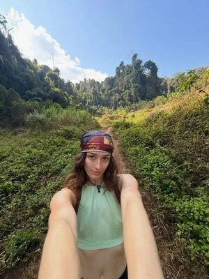 Rhiannonhikes OnlyFans Leaked Free Thumbnail Picture - #VZ0B93f3my