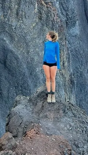 Rhiannonhikes OnlyFans Leaked Free Thumbnail Picture - #cwB2zUjSTG