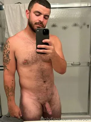 Rhtwoun OnlyFans Leaked Free Thumbnail Picture - #LLRAWULMFI