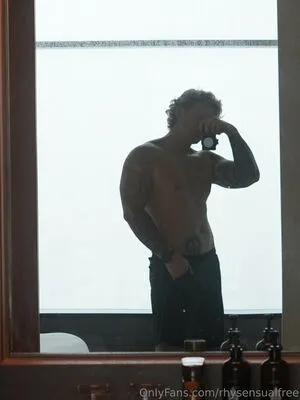 Rhysensualfree OnlyFans Leaked Free Thumbnail Picture - #locADjht2A