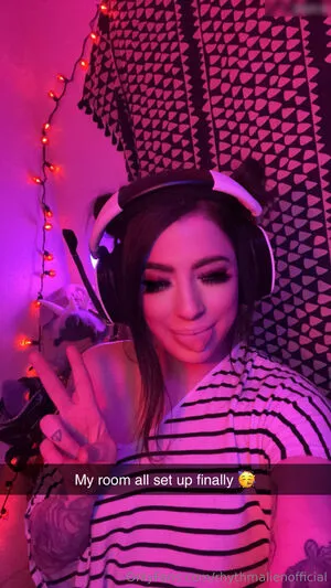 Rhythmalienofficial OnlyFans Leaked Free Thumbnail Picture - #SF7IMcVsCA