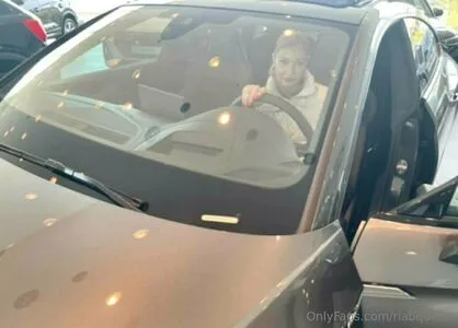 Riabqueen OnlyFans Leaked Free Thumbnail Picture - #Zekmr5Q96s