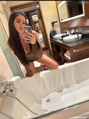 Ricarda Raatz OnlyFans Leaked Free Thumbnail Picture - #4foJrDd0Da
