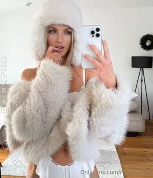 Ricarda Wolf OnlyFans Leaked Free Thumbnail Picture - #QTncL1QxV1