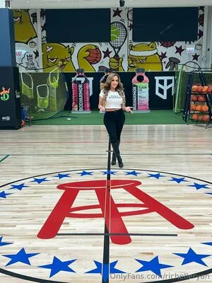 Richelleryan OnlyFans Leaked Free Thumbnail Picture - #4vE9Y9lQ7Q