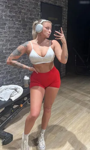 Ricikne OnlyFans Leaked Free Thumbnail Picture - #ELfKPwAajR