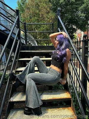 Ridewithlola X OnlyFans Leaked Free Thumbnail Picture - #UG02CnIPCc