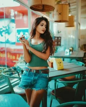 Ridhima Bisht OnlyFans Leaked Free Thumbnail Picture - #2fXxN73Mgc