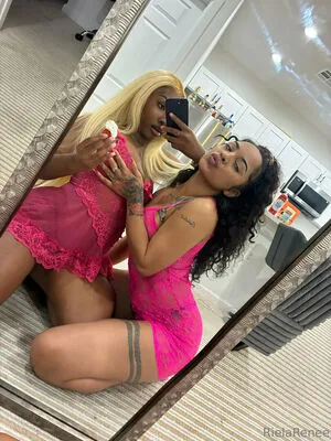Rielarenee OnlyFans Leaked Free Thumbnail Picture - #4dv6CXtK2b