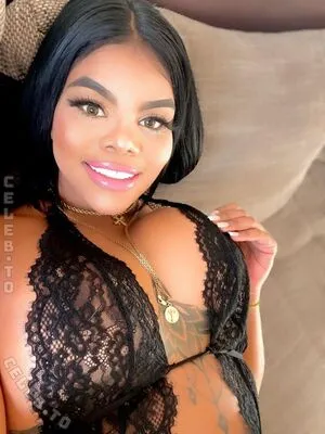 Rihanna Miller OnlyFans Leaked Free Thumbnail Picture - #spWUB8BxrI