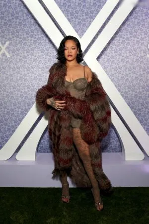 Rihanna OnlyFans Leaked Free Thumbnail Picture - #1KHFKkXvOZ