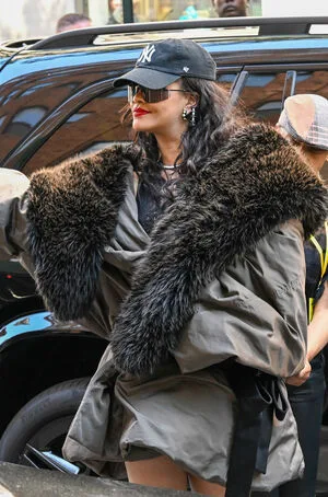 Rihanna OnlyFans Leaked Free Thumbnail Picture - #1Pplws6LvI