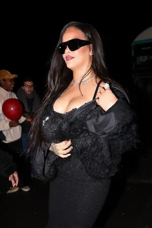 Rihanna OnlyFans Leaked Free Thumbnail Picture - #1oQ2xivvzE