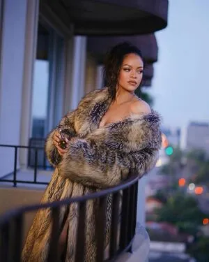 Rihanna OnlyFans Leaked Free Thumbnail Picture - #32mEKYt6Zb