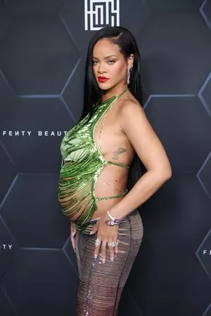 Rihanna OnlyFans Leaked Free Thumbnail Picture - #3xYMmtlmmh