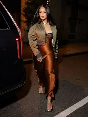 Rihanna OnlyFans Leaked Free Thumbnail Picture - #5mMjOjX1Kv