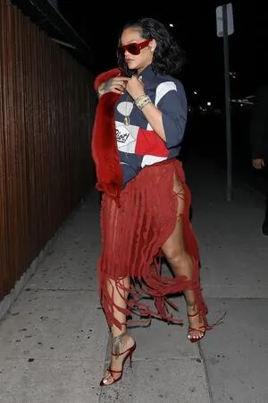 Rihanna OnlyFans Leaked Free Thumbnail Picture - #6APLyhLfr1