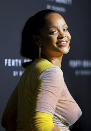 Rihanna OnlyFans Leaked Free Thumbnail Picture - #6sWJ6KLKLQ