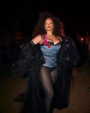 Rihanna OnlyFans Leaked Free Thumbnail Picture - #7I7OPFYTwQ