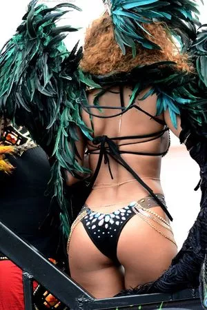 Rihanna OnlyFans Leaked Free Thumbnail Picture - #7X2XIscIqA