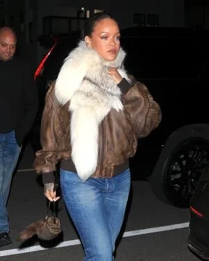 Rihanna OnlyFans Leaked Free Thumbnail Picture - #7aWBrDTsqM