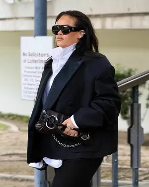 Rihanna OnlyFans Leaked Free Thumbnail Picture - #7b3fsTWkTw