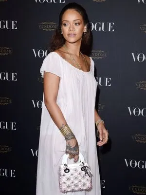 Rihanna OnlyFans Leaked Free Thumbnail Picture - #7ydgDU52si