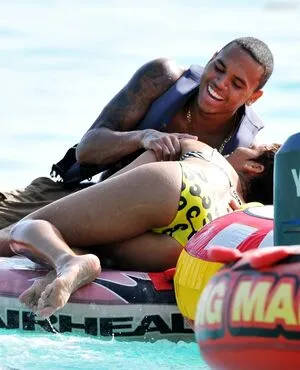 Rihanna OnlyFans Leaked Free Thumbnail Picture - #AUu5di8Hs4