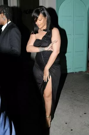 Rihanna OnlyFans Leaked Free Thumbnail Picture - #AyQkqP29TZ