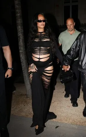 Rihanna OnlyFans Leaked Free Thumbnail Picture - #DZmH28H7wk